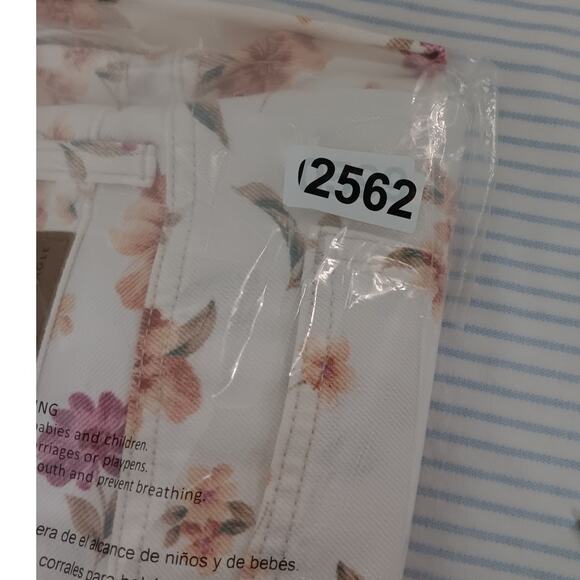 American Eagle Shorts Womens 10 White Floral Print Pleated Summer Cottagecore - Picture 14 of 14